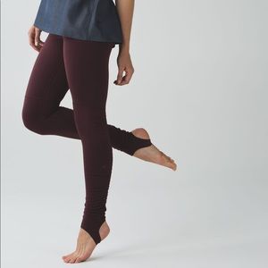 Lululemon Wunder Under Stirrup Leggings Bordeaux